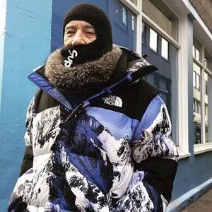 Supreme The North Face Mountain Parka Blue/White